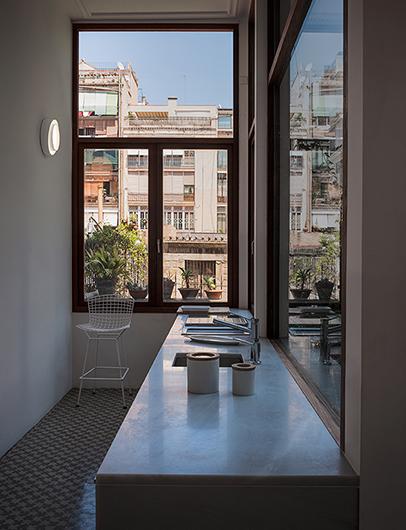 wall lights centric slide 05