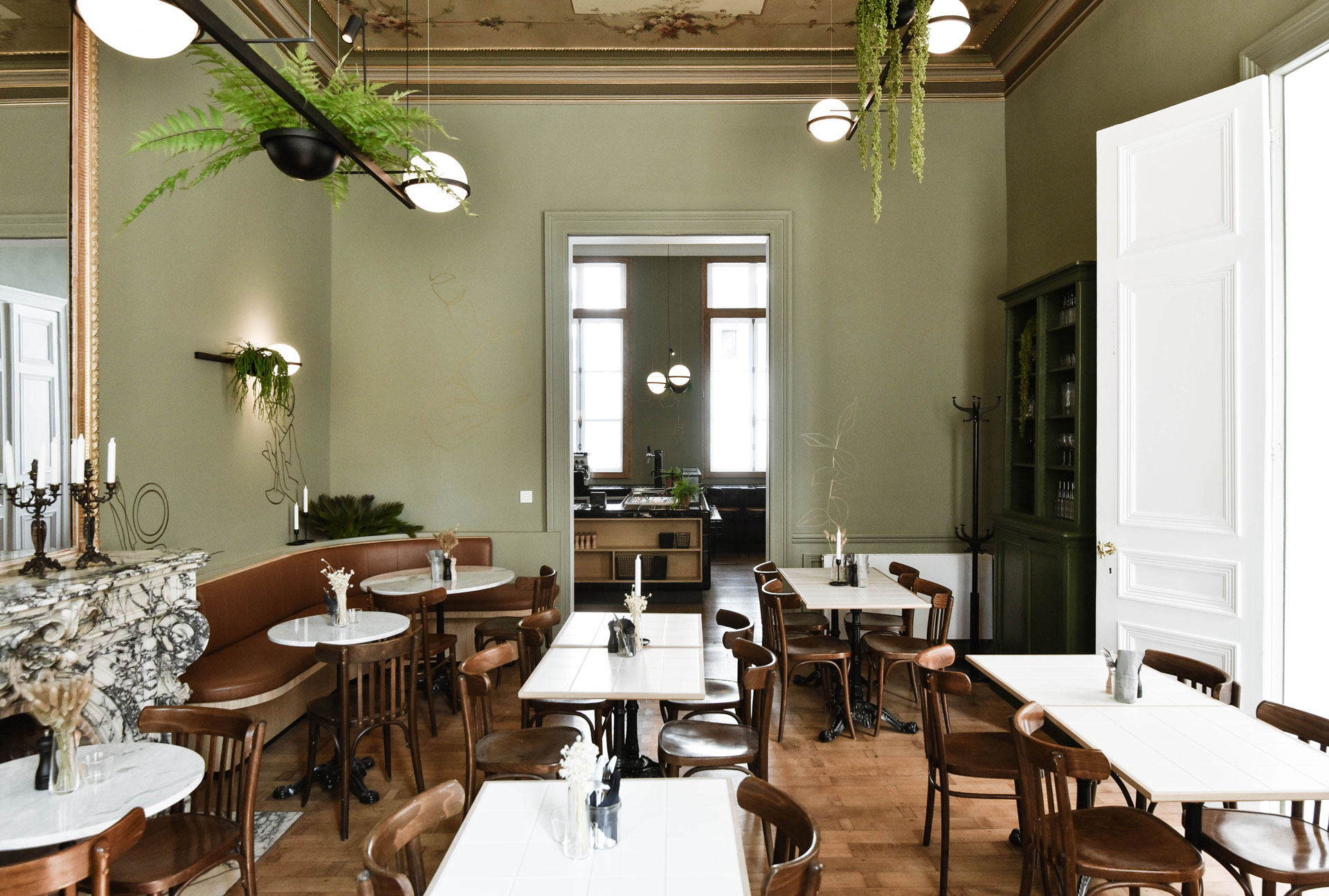 Vibia The Edit - The Palma Pendant Brightens a Belgium Restaurant