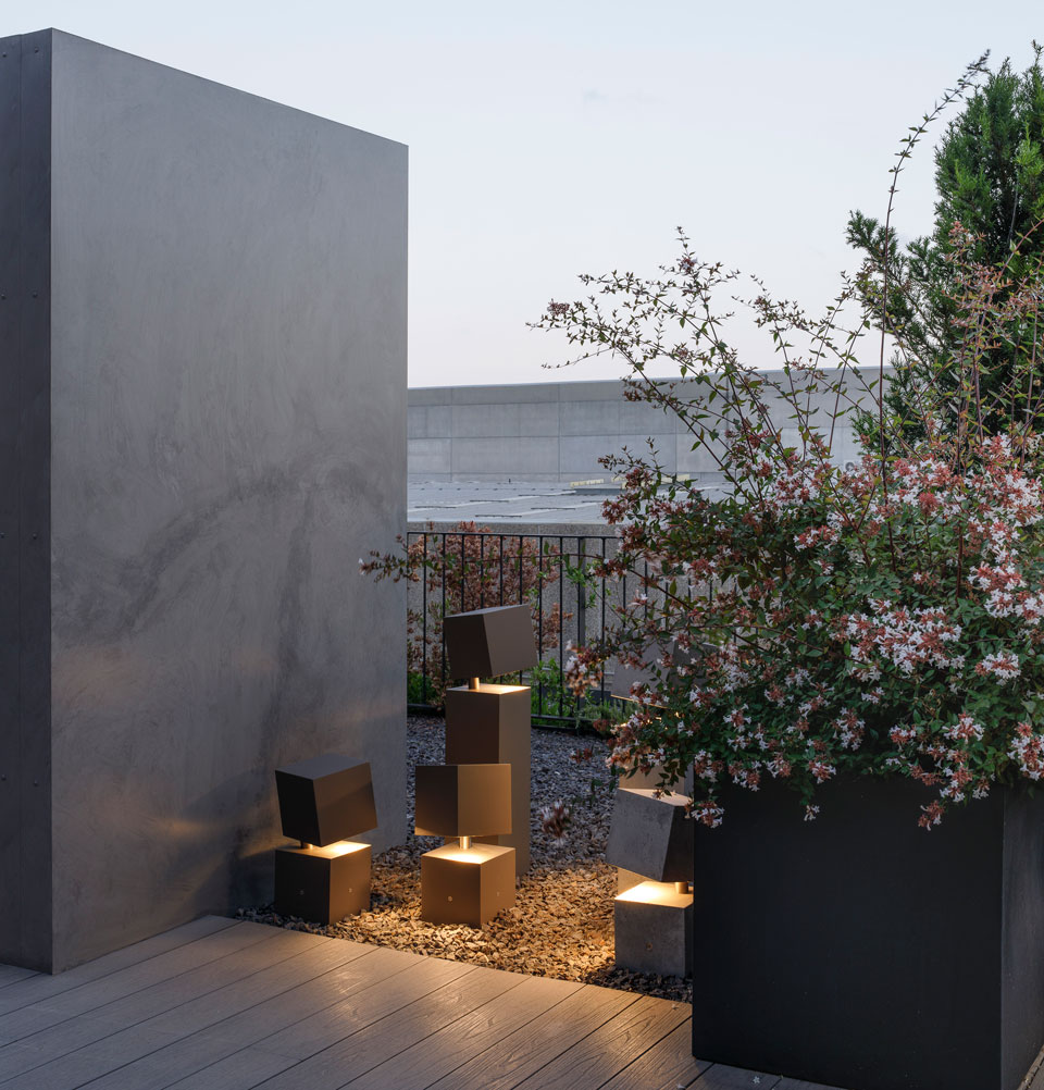 Vibia The Edit - Vibia Headquarters’ Terraces: Display of Outdoor Lighting Collections - Break