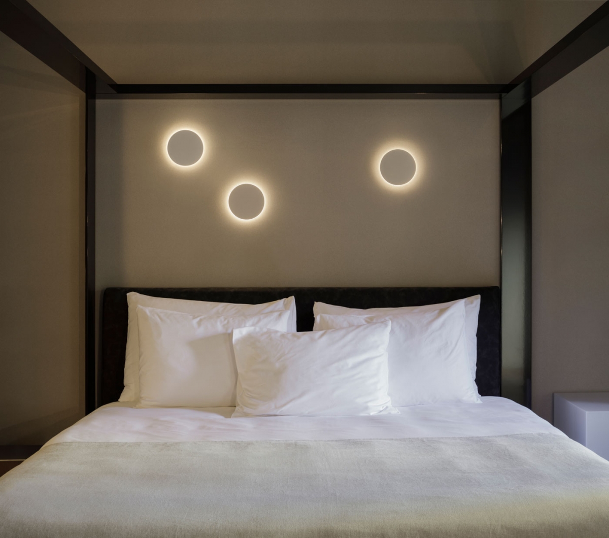 Vibia The Edit - The Dots Collection: An Exploration of Lighting Effects