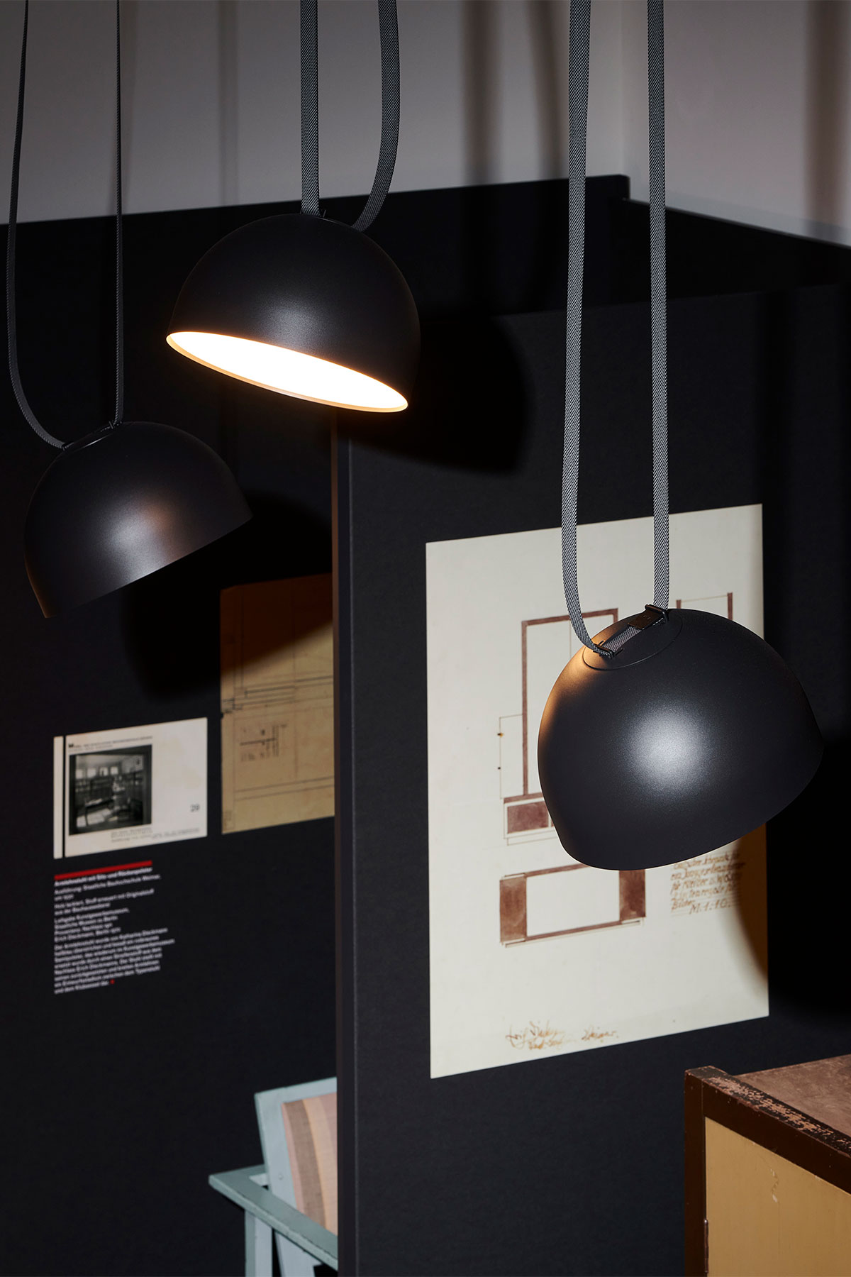 Vibia The Edit - Plusminus solves the puzzle of two spaces